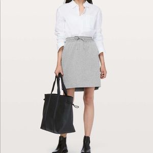 Lulu🍋 Start Anew Skirt 21” Never worn!